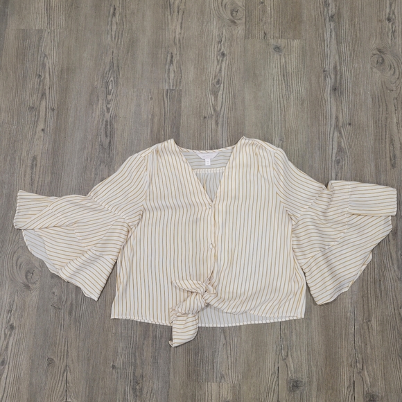 LC Lauren Conrad Tops - Lauren Conrad Women Shirt Size Medium